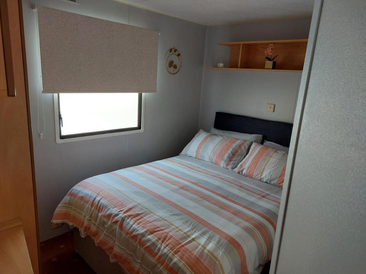 Above & Beyond Caravans Rhyl Exterior photo